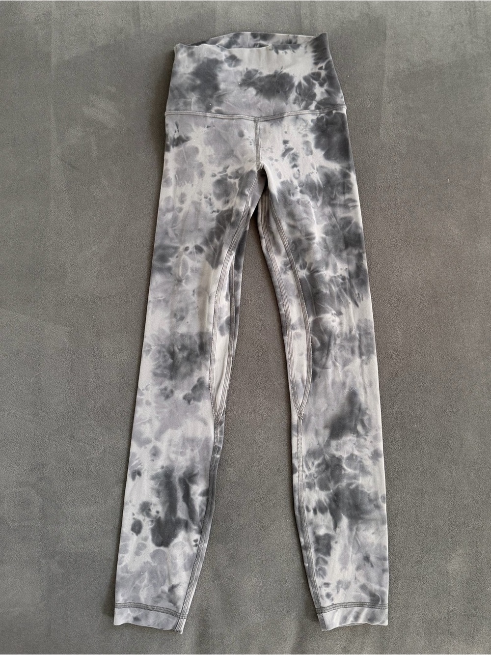 Lululemon Align High-Rise Pant. Black/Grey Tie-Dye 25”